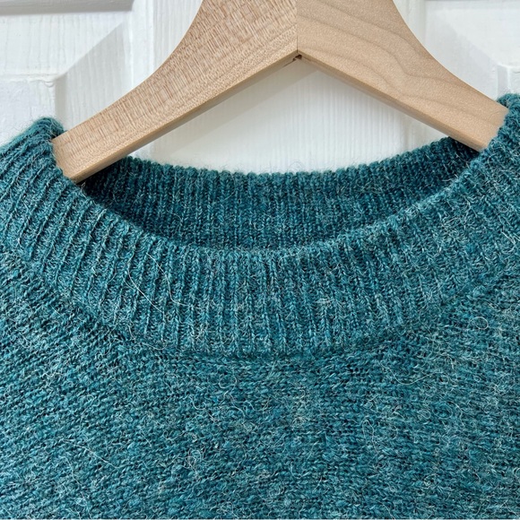 H&M Mohair-Blend Tunic Sweater Size XS Green - Picture 3 of 4